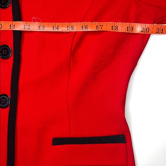 Danny & Nicole Vintage Red & Black Trim 3 Buttoned Cinched Long Sleeve Blazer 8 - Picture 8 of 10